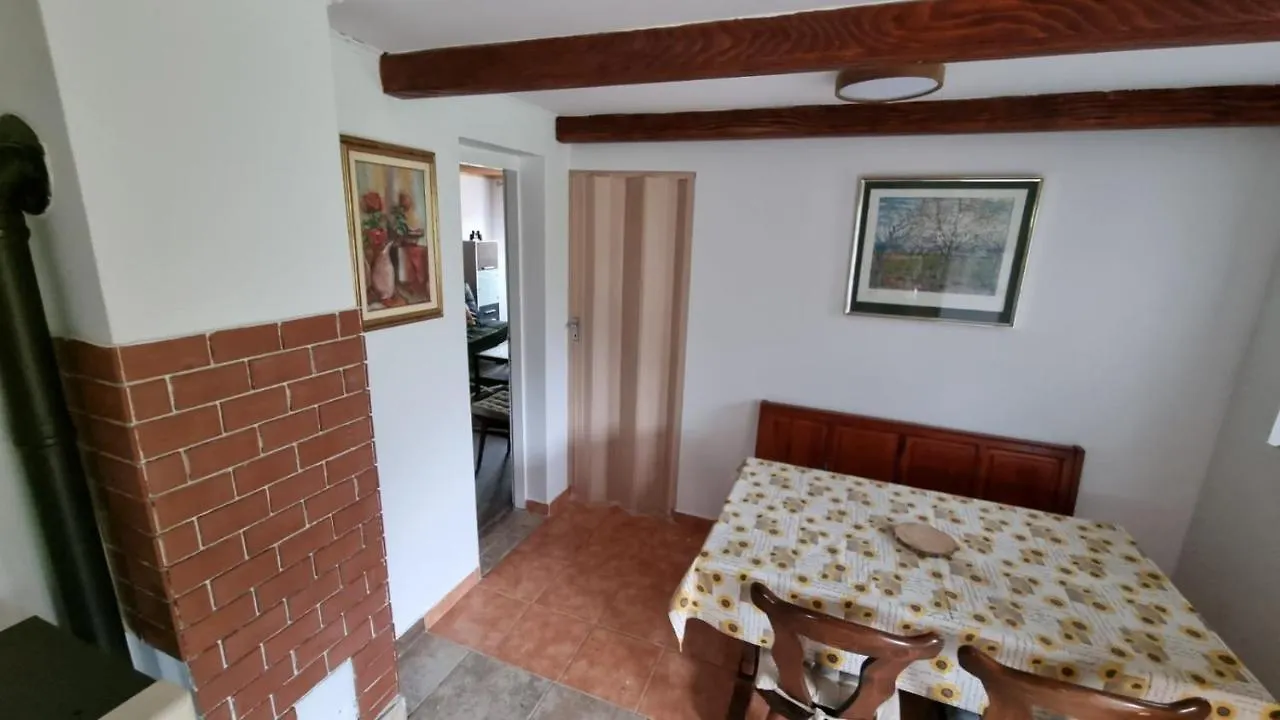 Apartment Tonica 로크베